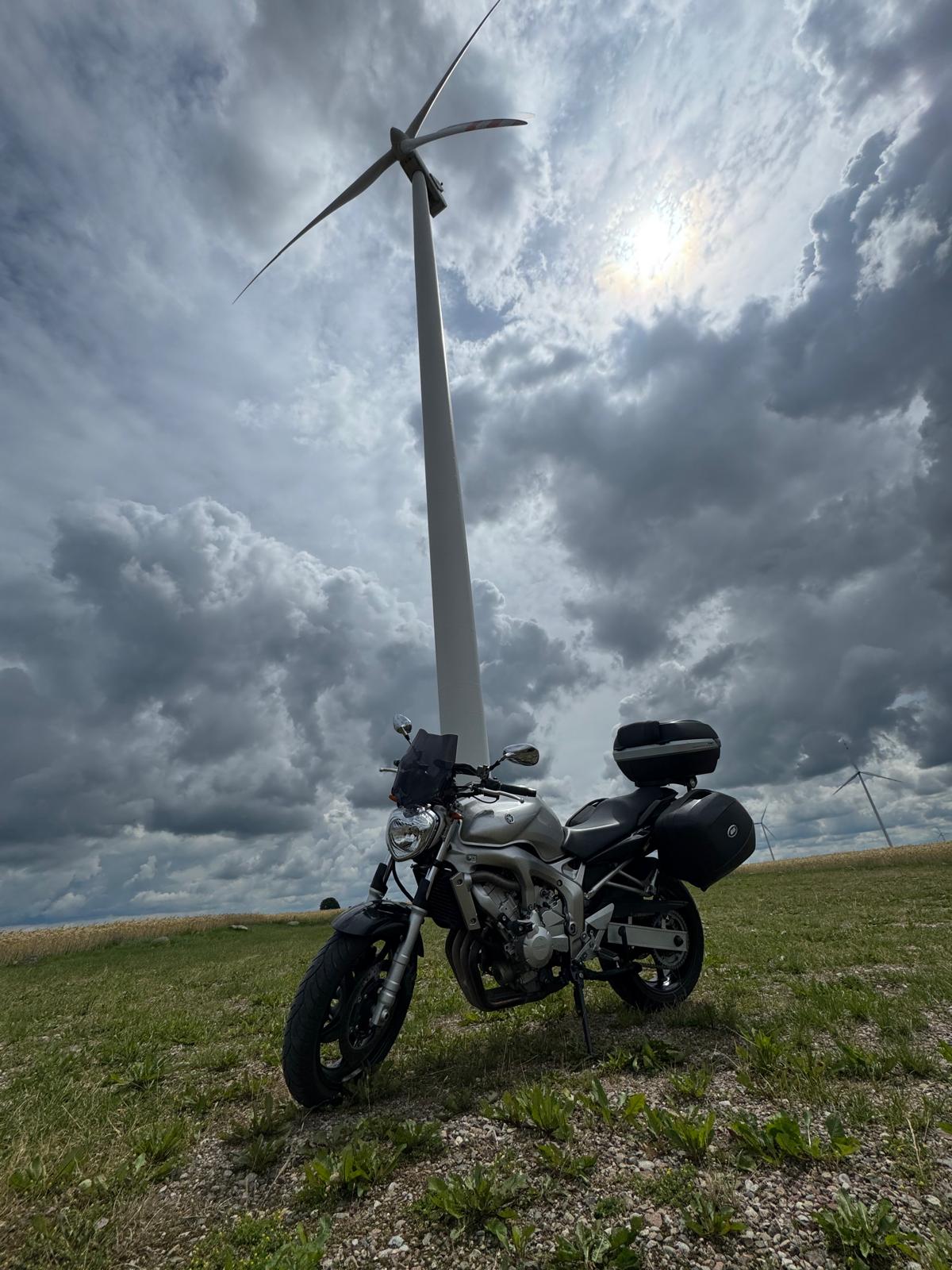 Yamaha FZ6