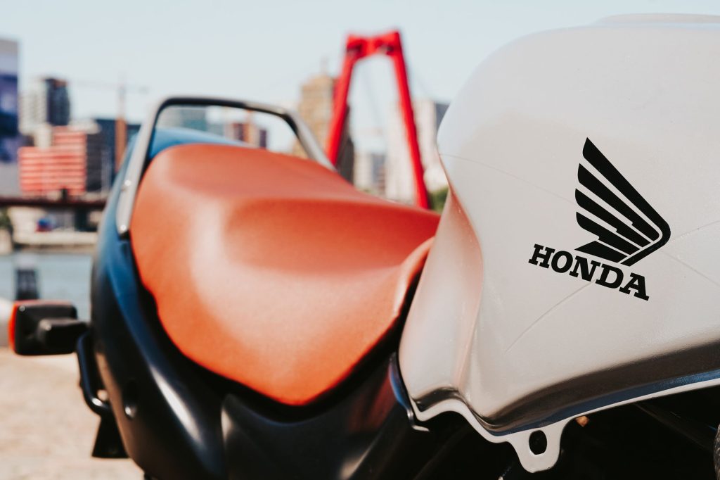 Honda CB750 Hornet 2026